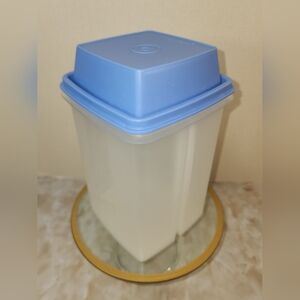 Tupperware Pick A Deli